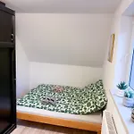 Enklawa Pana Pszczoly Feriehus *