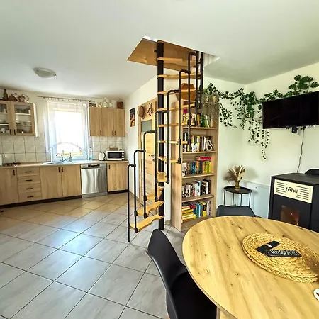 Enklawa Pana Pszczoly * Szczytna