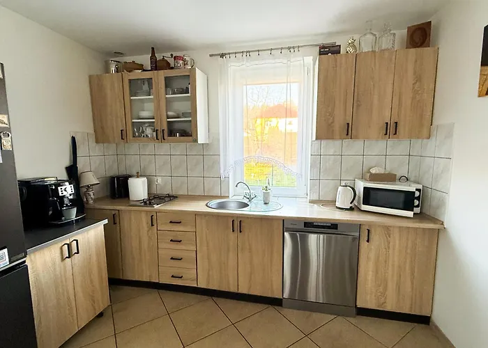 Enklawa Pana Pszczoly Tatil Evi *