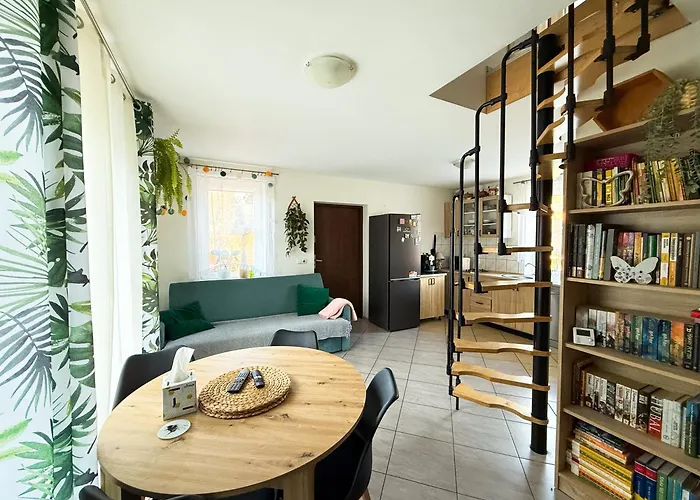 Tatil Evi Enklawa Pana Pszczoly Szczytna